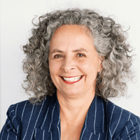 Photo of Rebecca Thompson